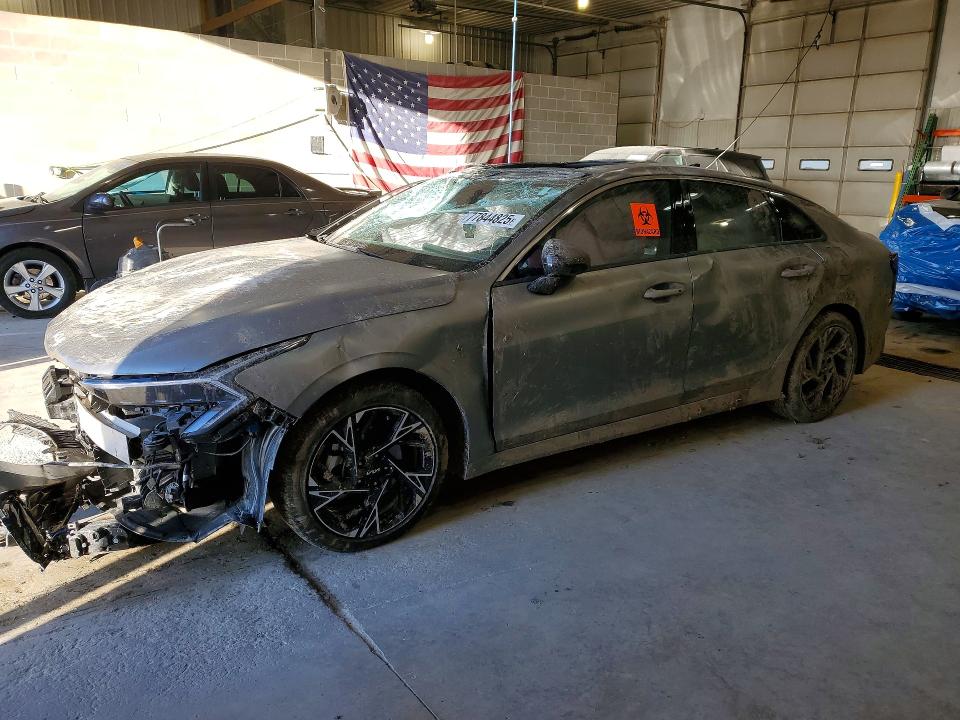 2025 KIA K5 — VIN KNAG64J72S5329060