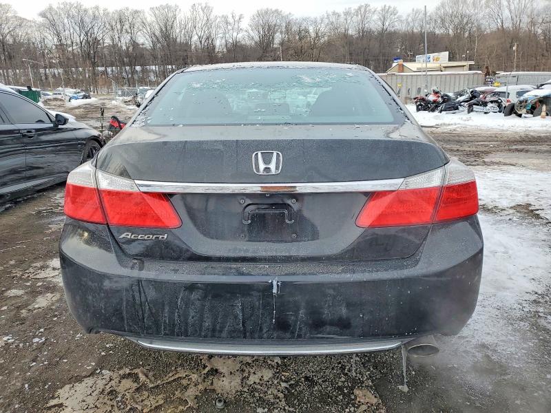 1HGCR2F30FA173392