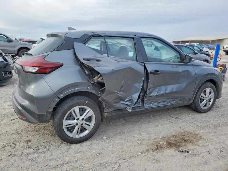 2025 NISSAN KICKS PLAY — VIN 3N1CP5BV9SL492700