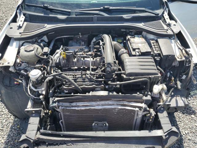 3VWCB7BU7KM240269
