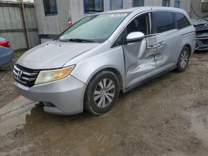 2015 HONDA ODYSSEY — VIN 5FNRL5H62FB032883
