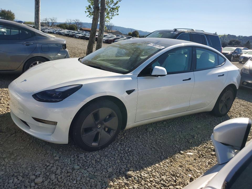 2022 TESLA MODEL 3 — VIN 5YJ3E1EA4NF347197
