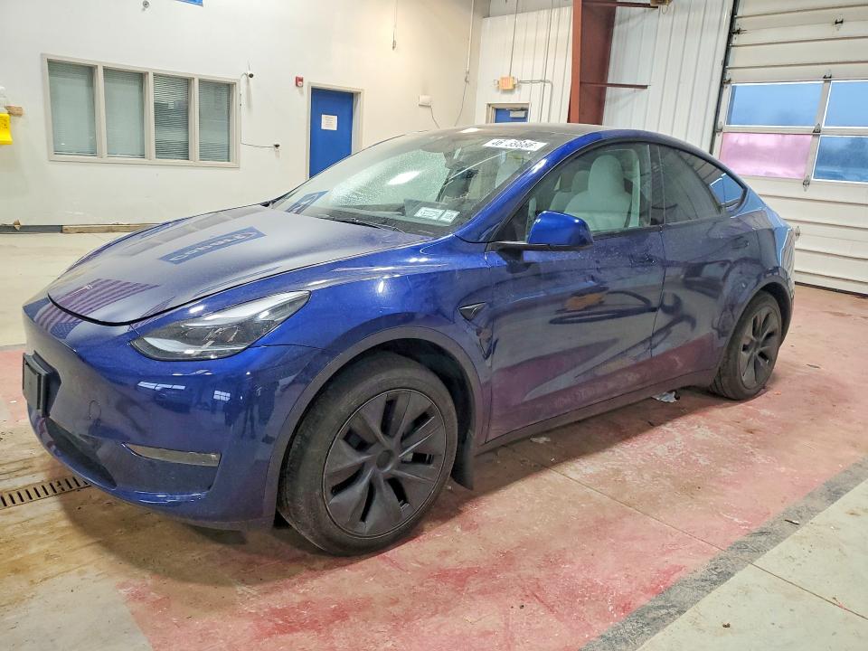 2024 TESLA MODEL Y — VIN 7SAYGAEE7RF202957