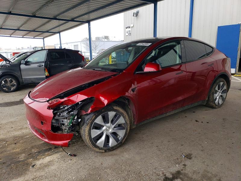 2024 TESLA MODEL Y — VIN 7SAYGDEE6RF080903