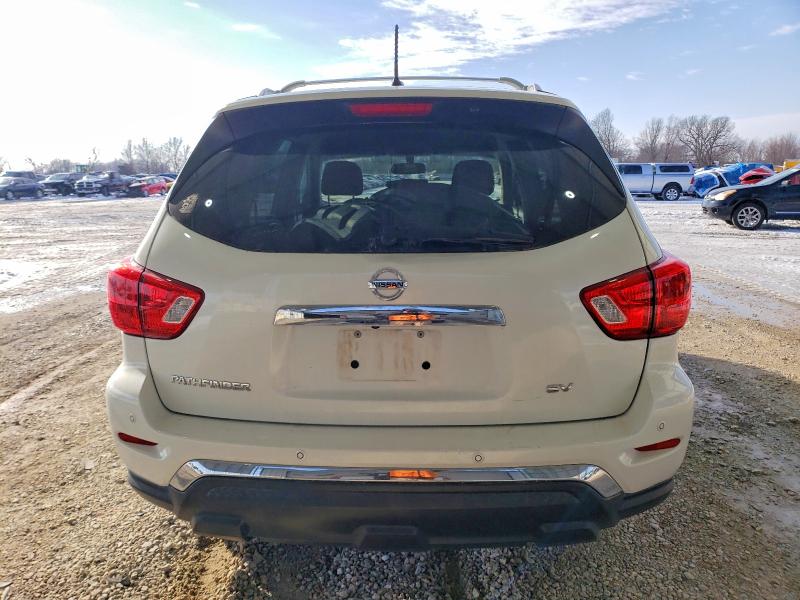 5N1DR2MN8HC905312