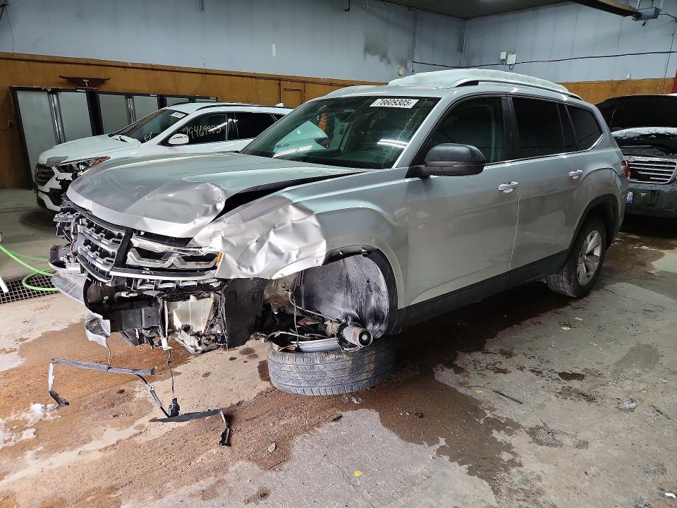 2018 VOLKSWAGEN ATLAS — VIN 1V2LR2CA6JC582056