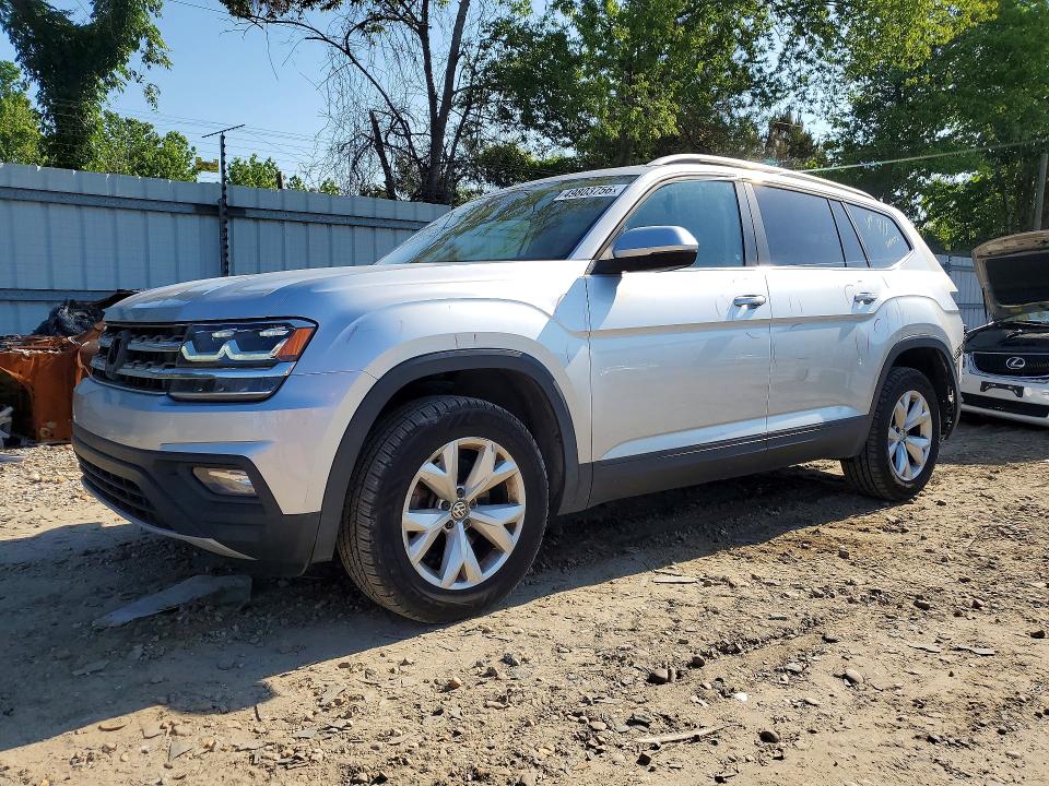 2018 VOLKSWAGEN ATLAS — VIN 1V2KR2CA3JC569048