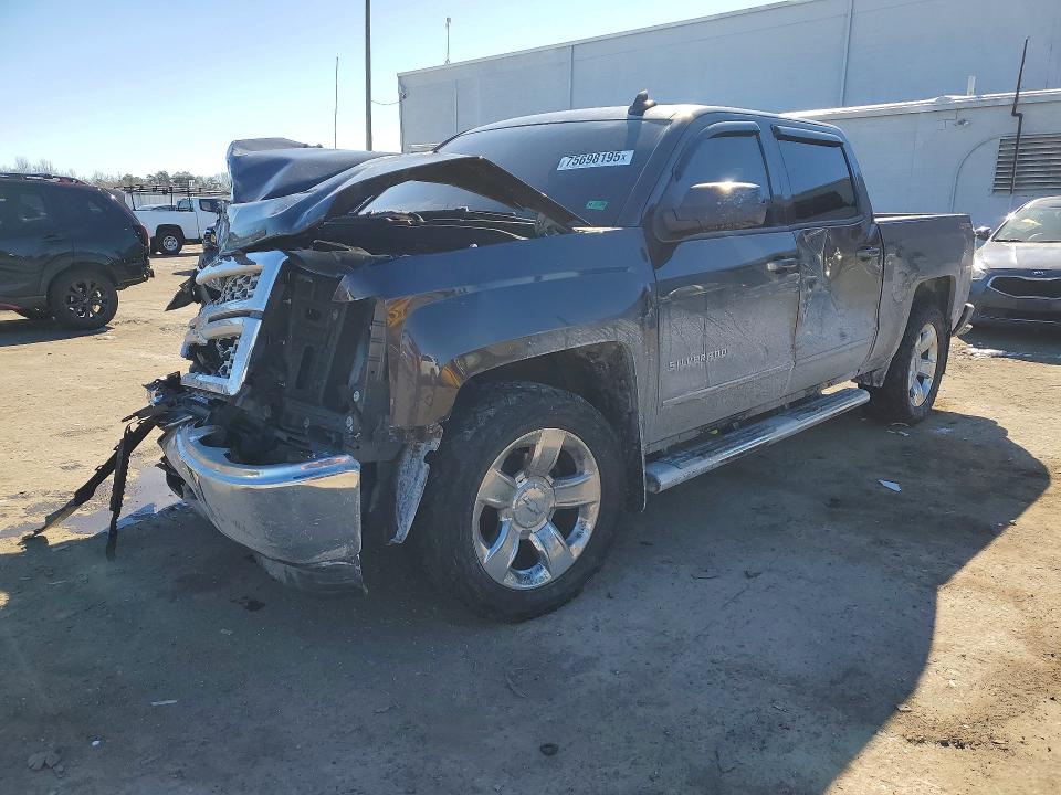2015 CHEVROLET SILVERADO — VIN 3GCUKREC8FG104159