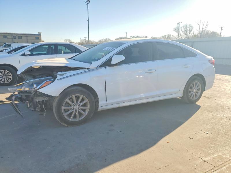 2019 HYUNDAI SONATA — VIN 5NPE24AF7KH740600