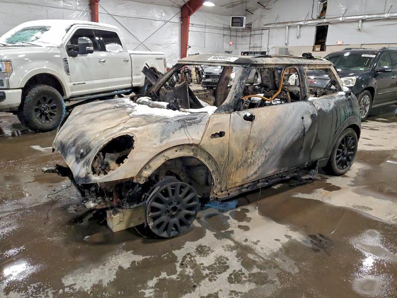 2020 MINI COOPER — VIN WMWXR3C09L2L75053
