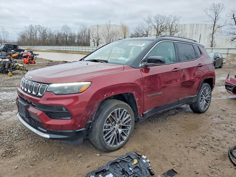 2022 JEEP COMPASS — VIN 3C4NJDCB2NT170703