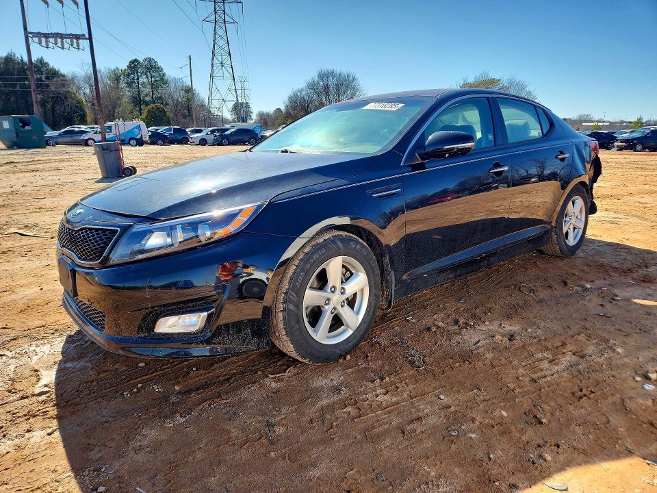 2015 KIA OPTIMA — VIN 5XXGM4A72FG505003