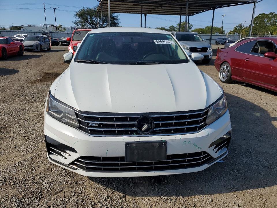 1VWDT7A33HC015934