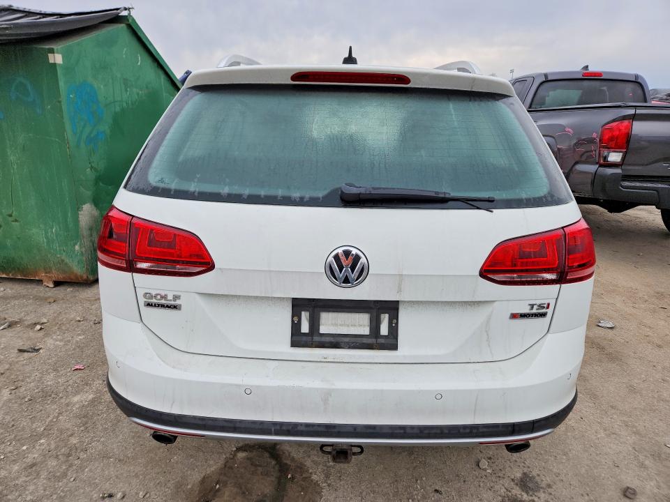 3VWH17AU4HM503904