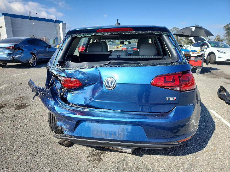 3VW117AU1HM032876