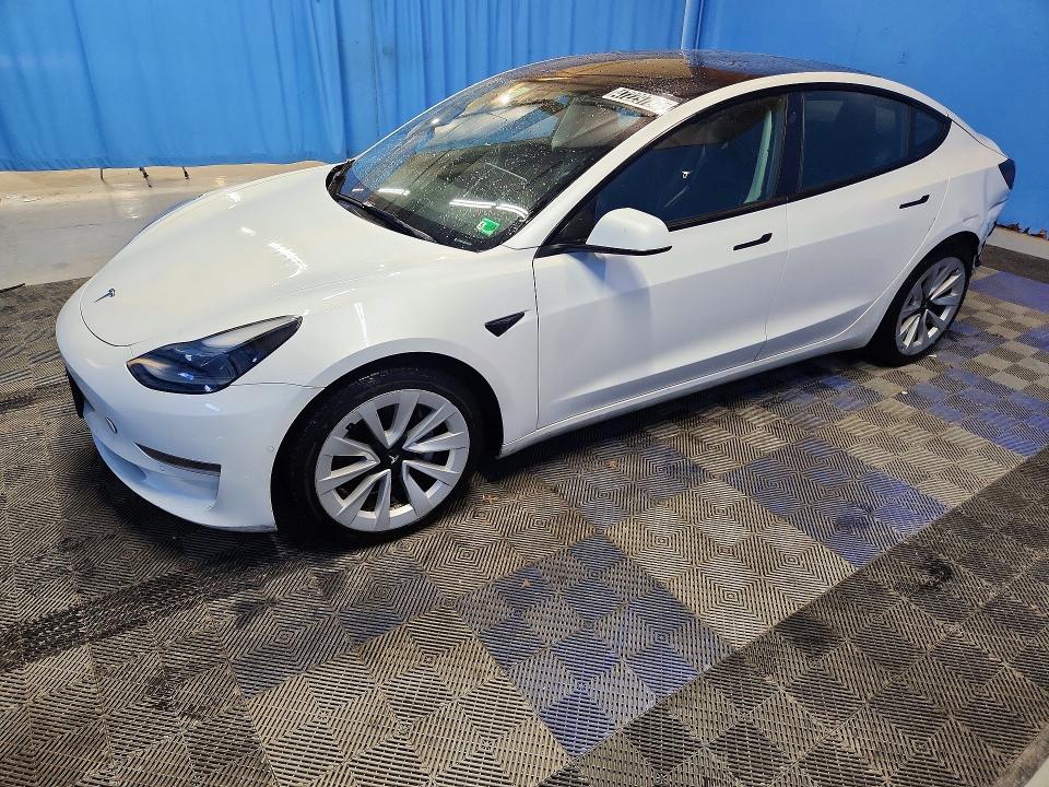 2022 TESLA MODEL 3 — VIN 5YJ3E1EA5NF368978
