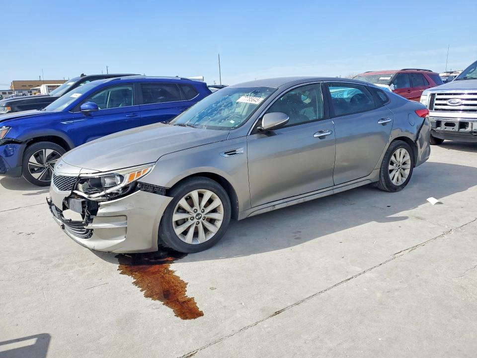 2016 KIA OPTIMA — VIN 5XXGT4L36GG061218