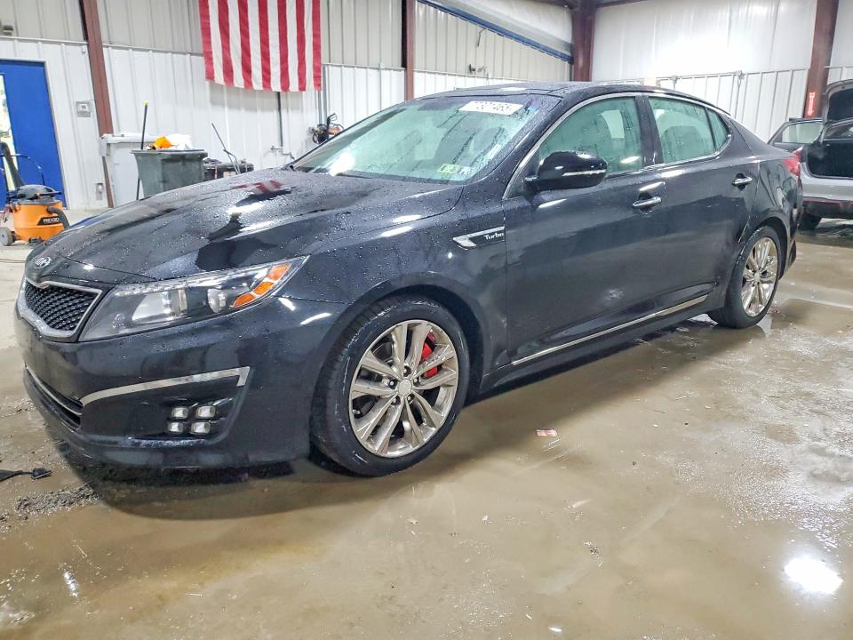 2015 KIA OPTIMA — VIN 5XXGR4A63FG429297