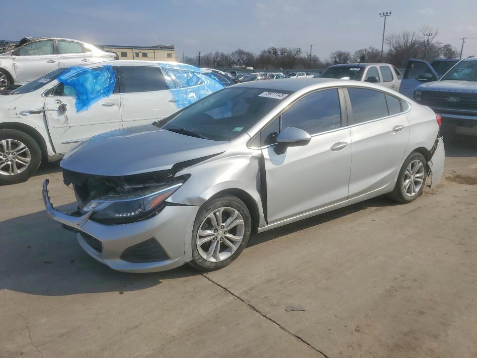 2019 CHEVROLET CRUZE — VIN 1G1BE5SM8K7145331