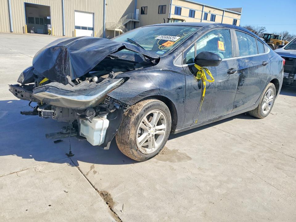 2017 CHEVROLET CRUZE — VIN 1G1BE5SM4H7194969