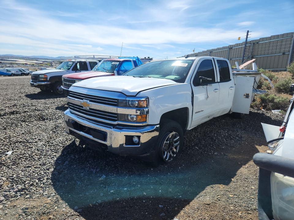 2018 CHEVROLET SILVERADO — VIN 1GB5CZCG8JZ327726