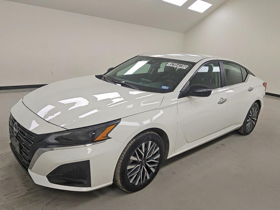 2025 NISSAN ALTIMA — VIN 1N4BL4DV3SN400773