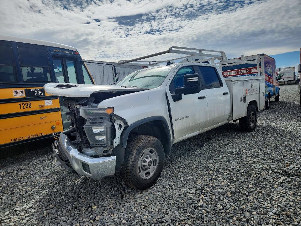 2024 CHEVROLET SILVERADO — VIN 1GB1YLE72RF457220