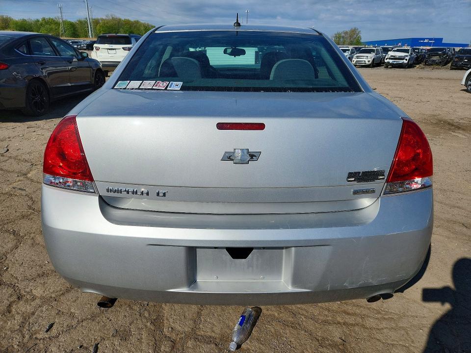 2G1WB5E34G1180000