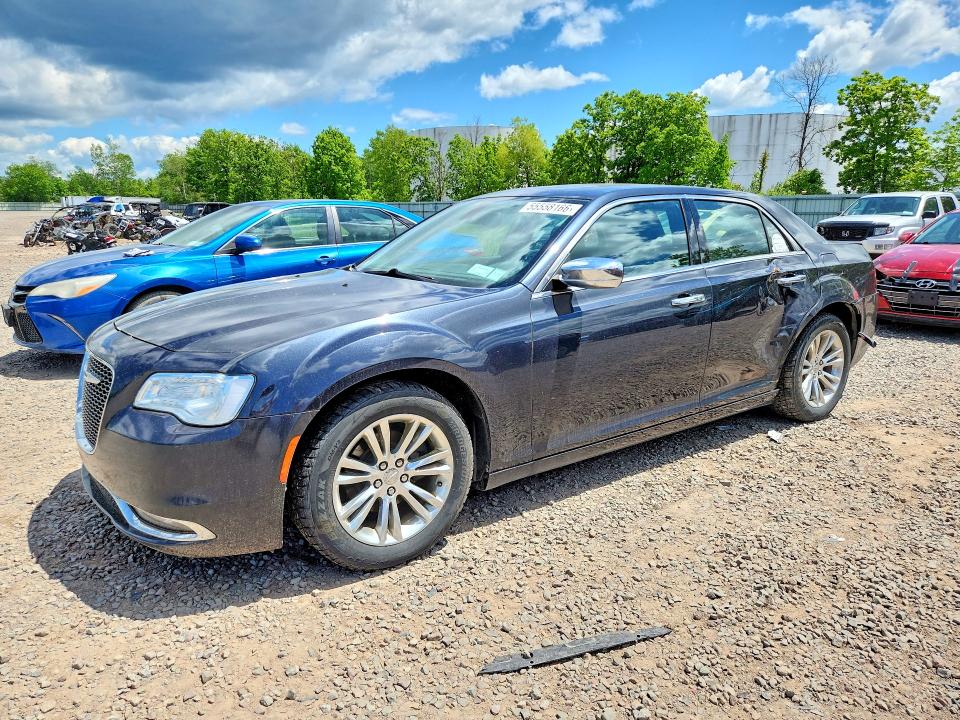 2017 CHRYSLER 300C — VIN 2C3CCAEG0HH596576