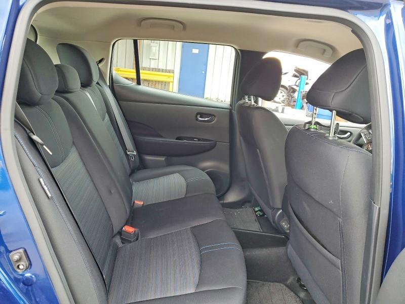 1N4AZ1CV8MC551441