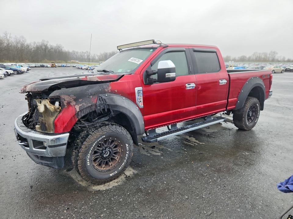 2018 FORD F250 — VIN 1FT7W2B60JEC52037