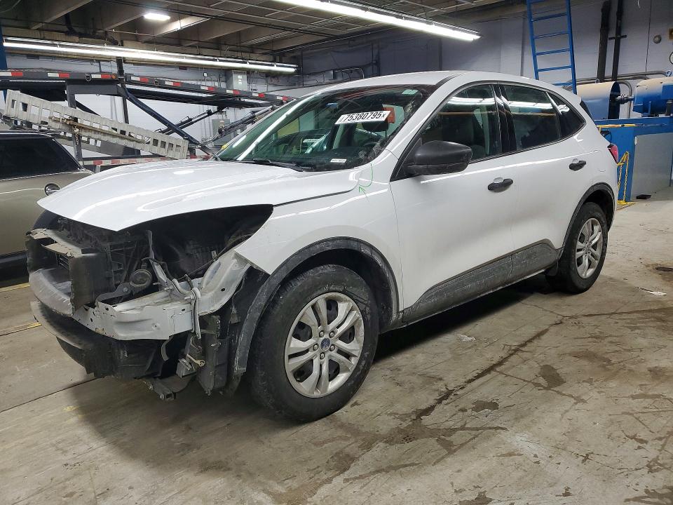 2022 FORD ESCAPE — VIN 1FMCU9F64NUA06168