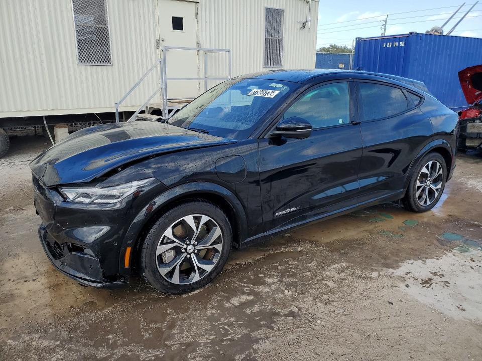 2023 FORD MUSTANG MACH-E — VIN 3FMTK3SU0PMB05617