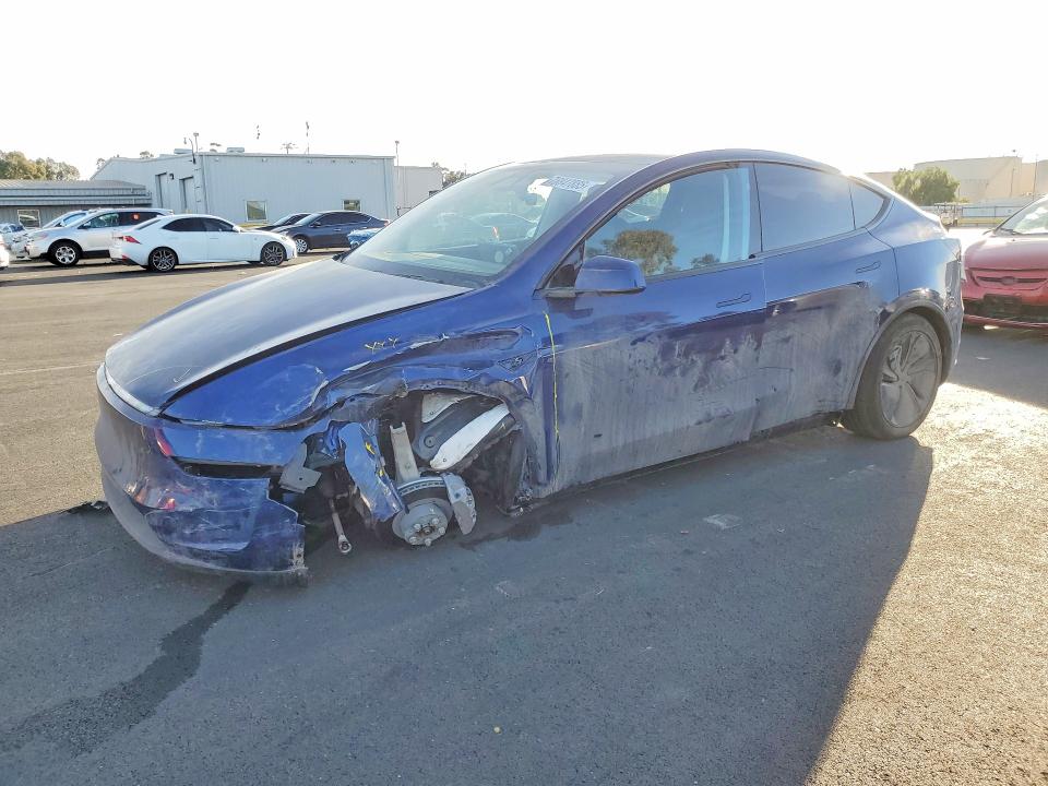 2026 TESLA MODEL Y — VIN 7SAYGDEE5TF367625