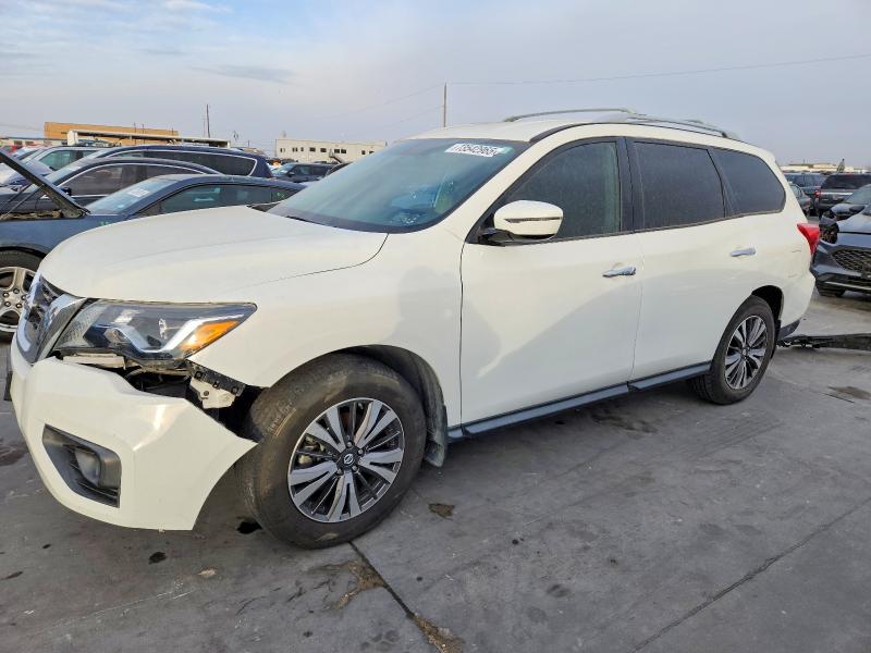 2017 NISSAN PATHFINDER — VIN 5N1DR2MN1HC615834