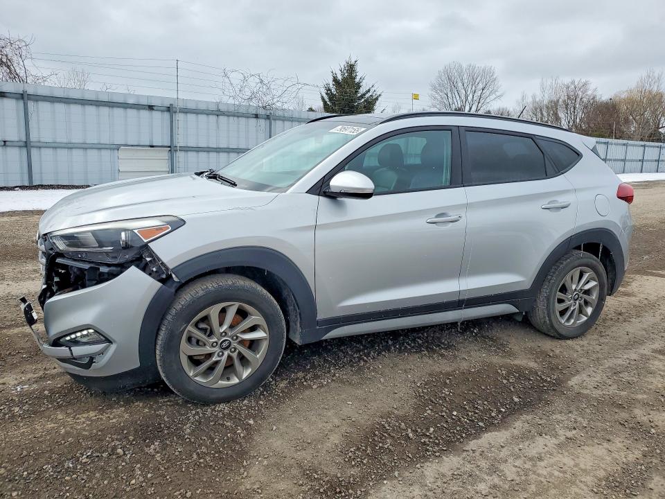2017 HYUNDAI TUCSON — VIN KM8J3CA47HU441753