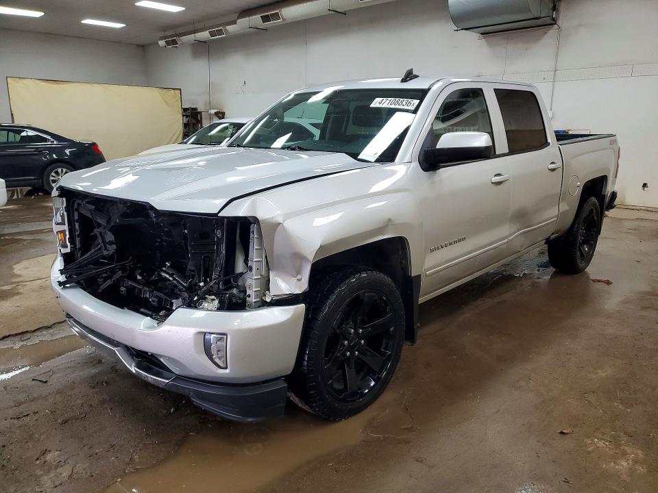 2017 CHEVROLET SILVERADO — VIN 3GCUKREC9HG189063