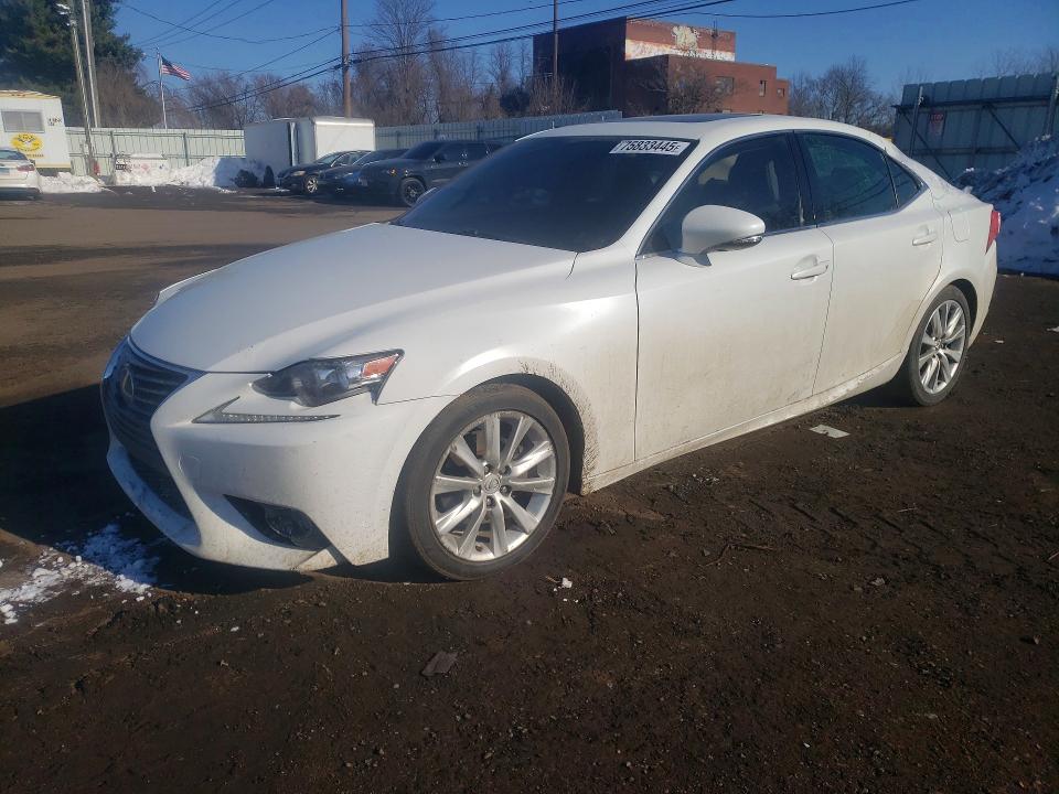 2015 LEXUS IS 250 — VIN JTHCF1D29F5024224