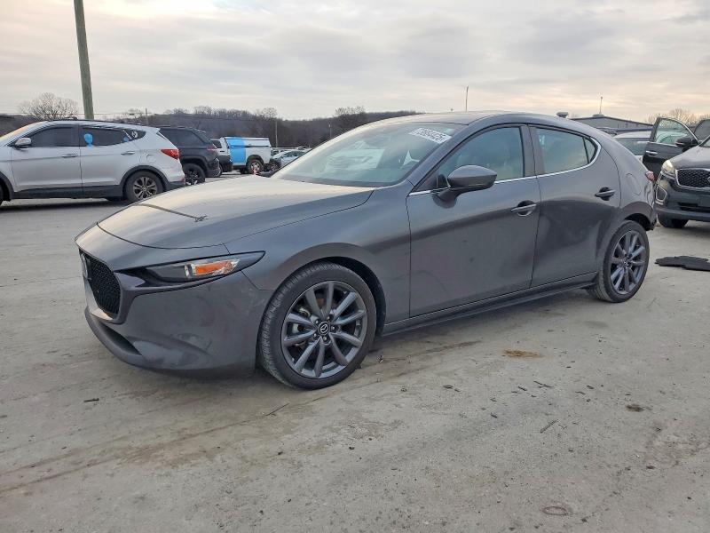 2021 MAZDA 3 PREFERRE — VIN JM1BPALL8M1402302