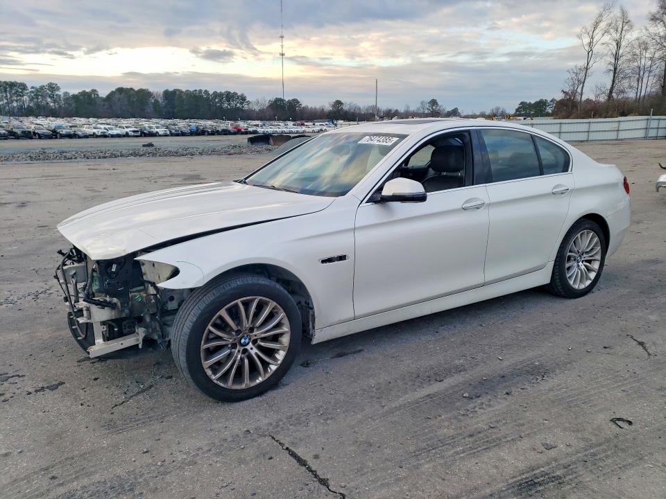 2015 BMW 528 — VIN WBA5A7C53FG142729