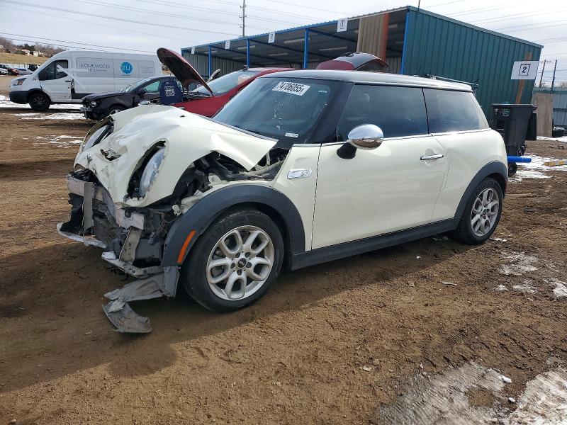 2015 MINI COOPER — VIN WMWXP7C57F2A33570