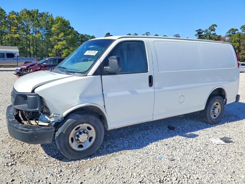2017 CHEVROLET EXPRESS G2500 — VIN 1GCWGAFF1H1345289