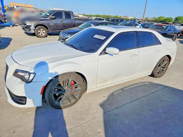 2023 CHRYSLER 300C — VIN 2C3CCAPJ6PH542433