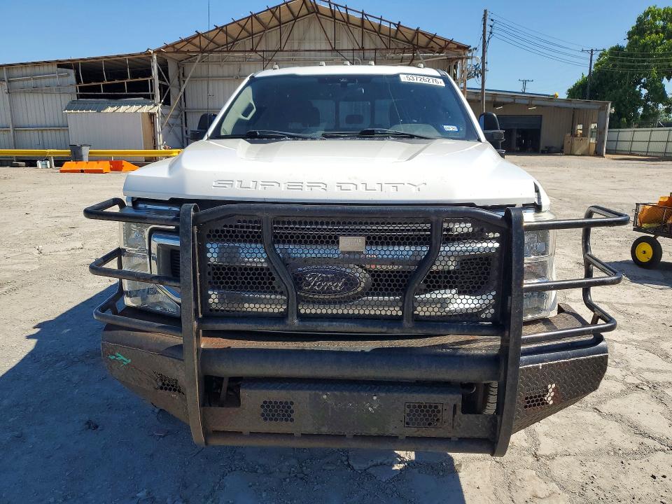 1FT8W2BT6LED23822