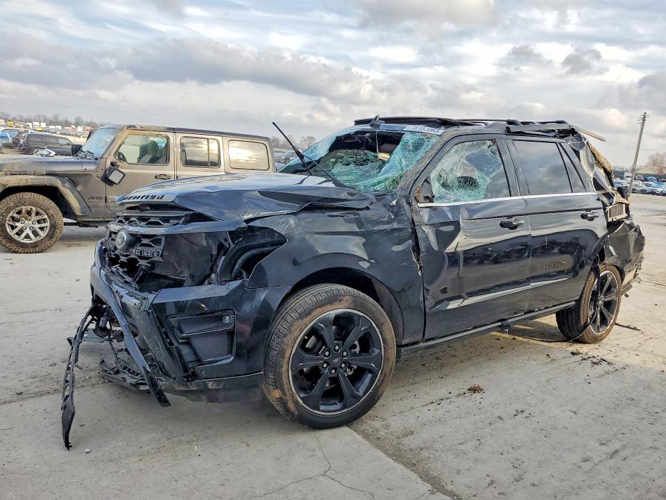 2023 FORD EXPEDITION — VIN 1FMJU2A84PEA13111