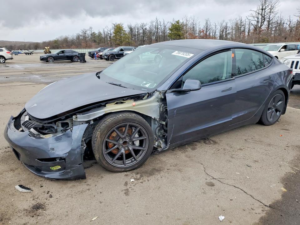 2023 TESLA MODEL 3 — VIN 5YJ3E1EAXPF685755