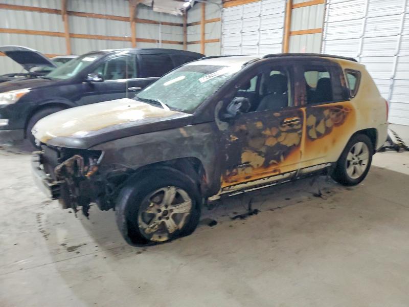 2016 JEEP COMPASS — VIN 1C4NJDBB4GD559305