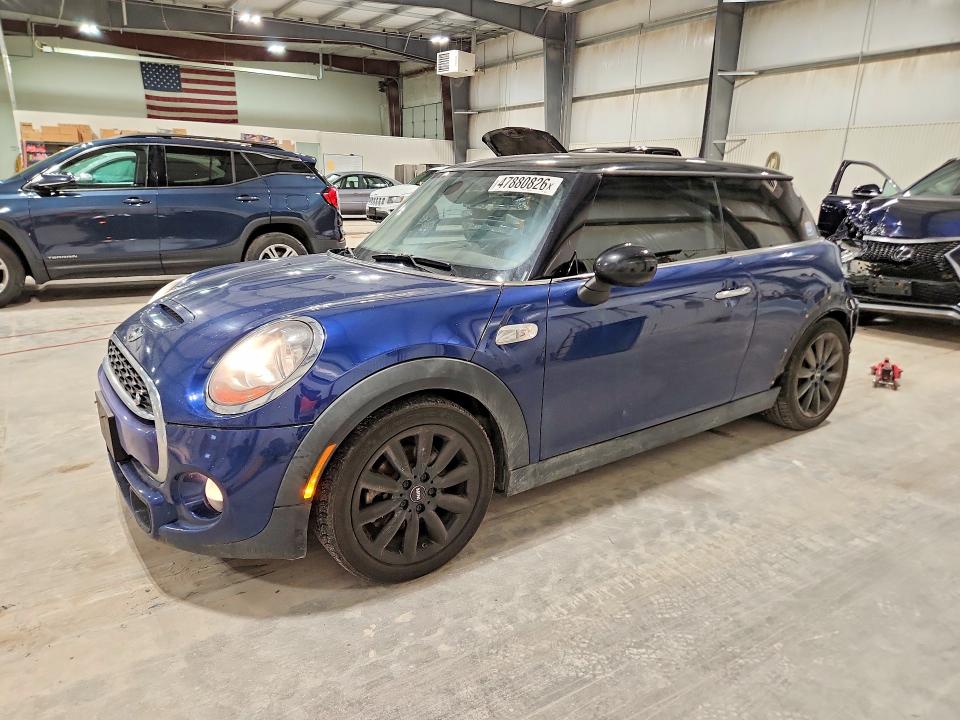WMWXP7C57F2A40888