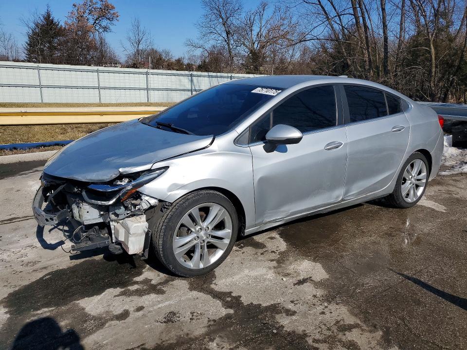 2017 CHEVROLET CRUZE — VIN 1G1BE5SM1H7208343
