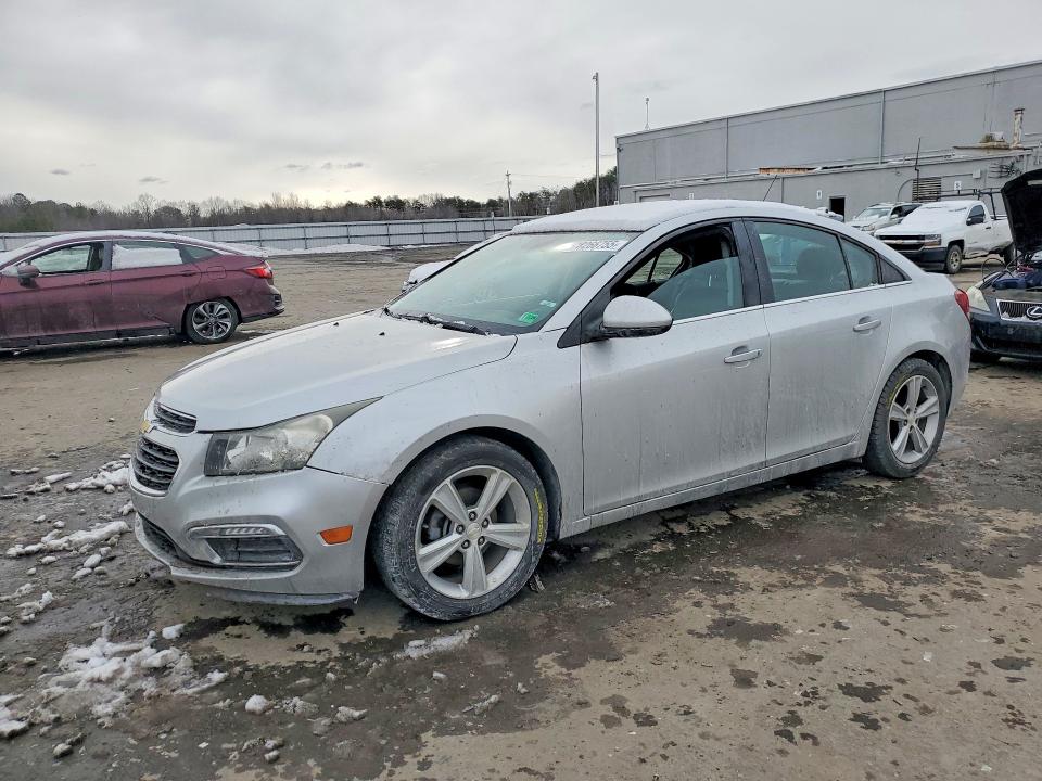 2016 CHEVROLET CRUZE LIMITED — VIN 1G1PE5SB7G7185637